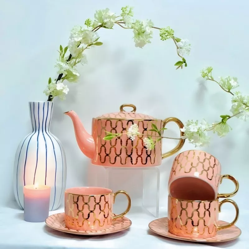 Kávový nádoba na český styl