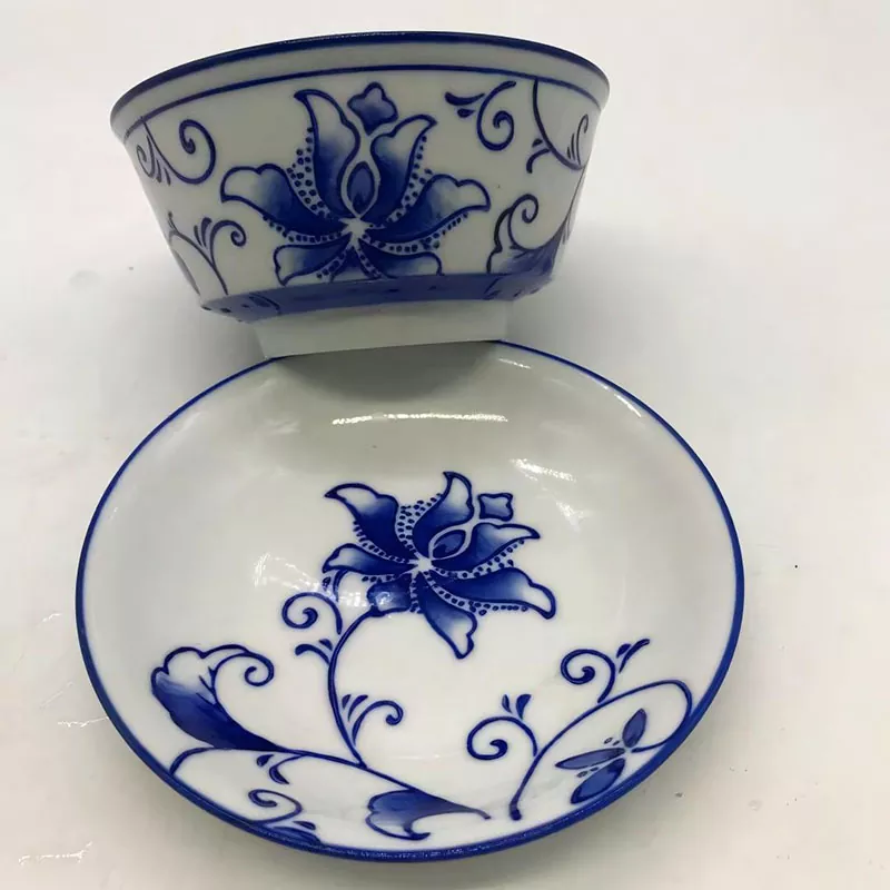 Kung f čajový šálek Kung f čajový šálek