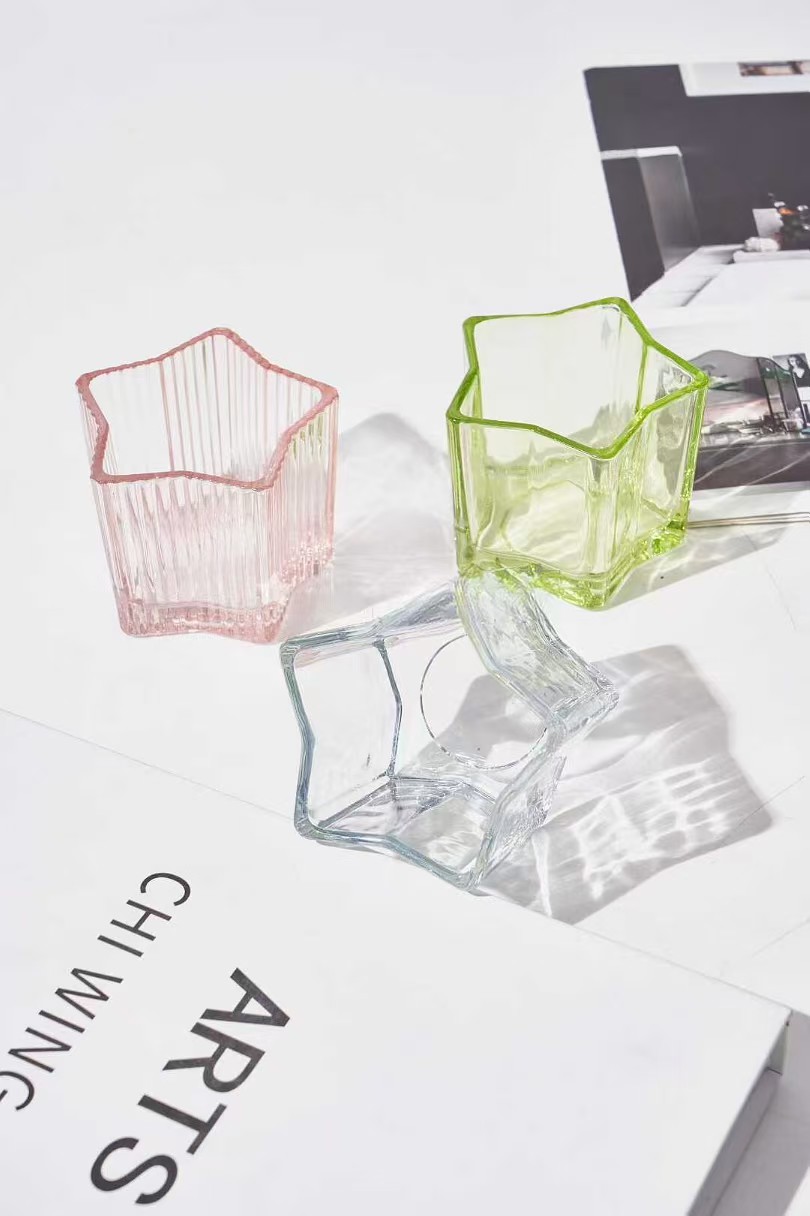 Držák skleněné svíčky ve tvaru hvězdy