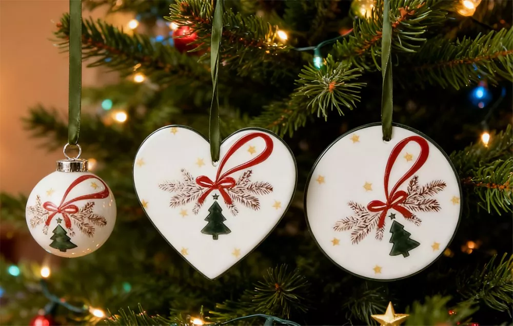 Unikátní ručně vyráběný keramický vánoční stromeček